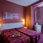 Royal Aboukir Paris 3*