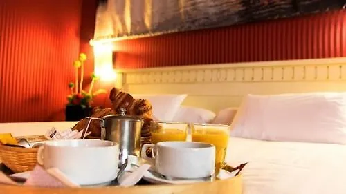 Royal Aboukir Paris 3*