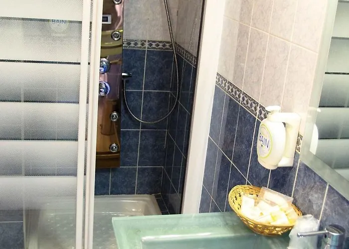 Royal Aboukir Paris Hotel 3*