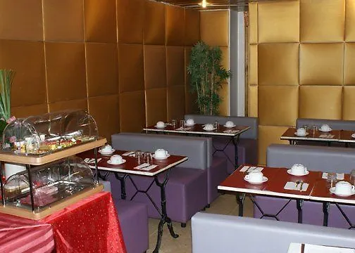 Royal Aboukir Paris Hotel 3*