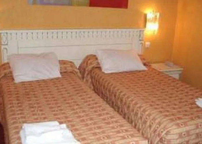 Royal Aboukir Paris Hotel 3*