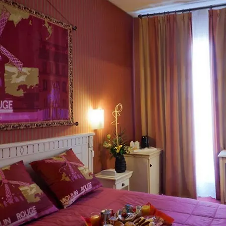 Отель Royal Aboukir Paris Париж